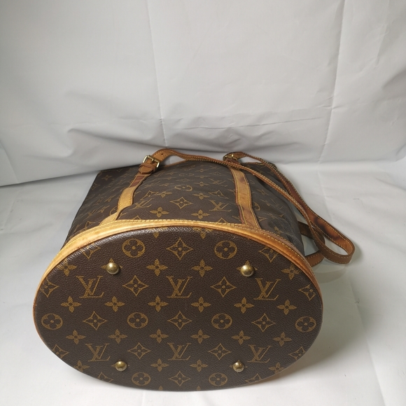 Louis vuitton shoulder bag - Picture 2 of 9